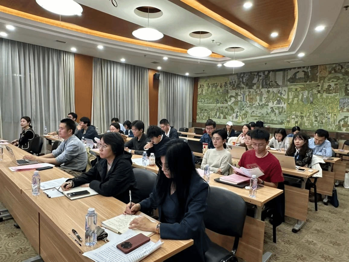 中央民族大學鑄牢中華民族共同體意識研究基地舉辦學習貫徹落實全國民族團結進步表彰大會精神座談會