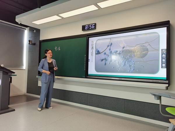 喜報！民大教師在第十二屆北京高校青年教師教學基本功比賽中斬獲佳績