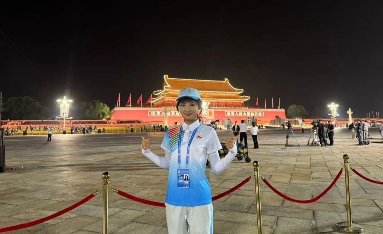 管理學(xué)院吳怡萱：把偉大抗戰(zhàn)精神講給更多人聽(tīng)