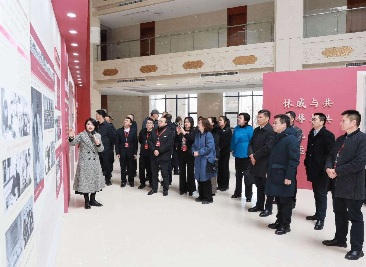 國家教育行政學(xué)院第73期高校領(lǐng)導(dǎo)干部進修班學(xué)員一行在豐臺校區(qū)參觀調(diào)研