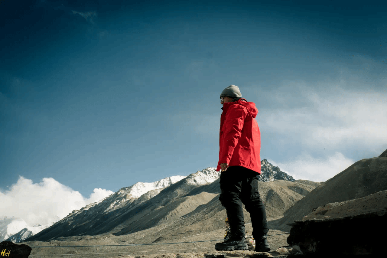 榜樣 | 生命與環(huán)境科學(xué)學(xué)院林偉立:把實(shí)驗(yàn)室搬上6300米冰川